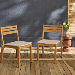 Set van 2 acaciahouten tuinstoelen met kussen