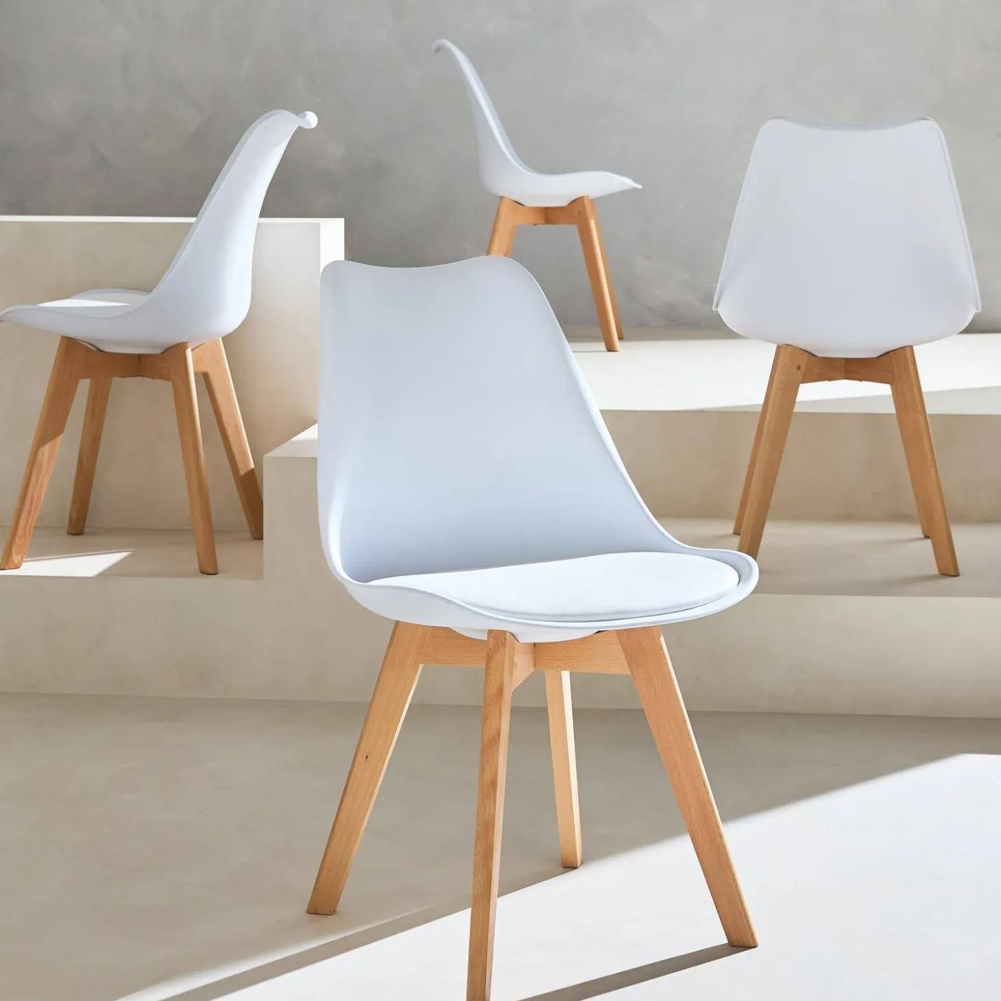 Set van 4 kuipstoelen