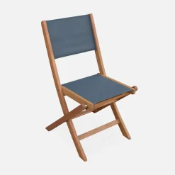 Set van twee houten klapstoelen