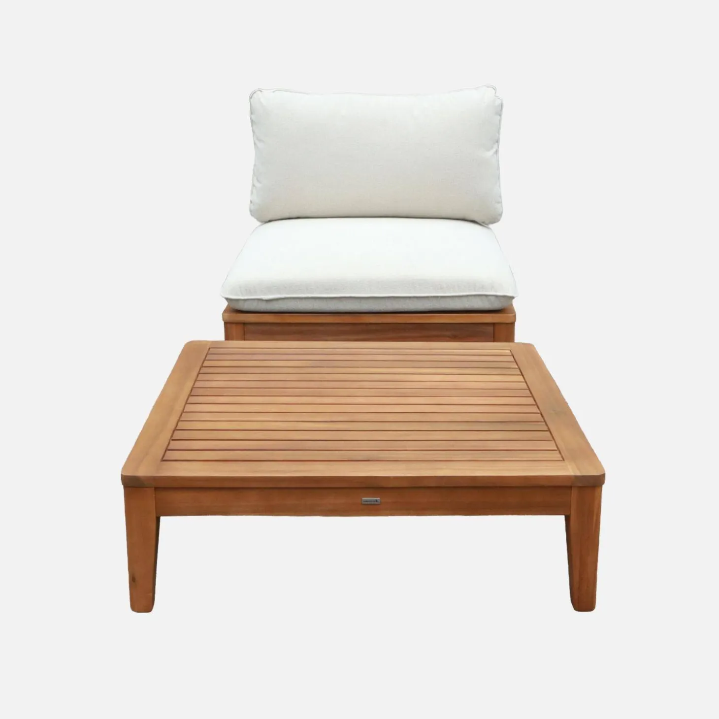 Tuinfauteuil met salontafel van hout en bouclé-effect