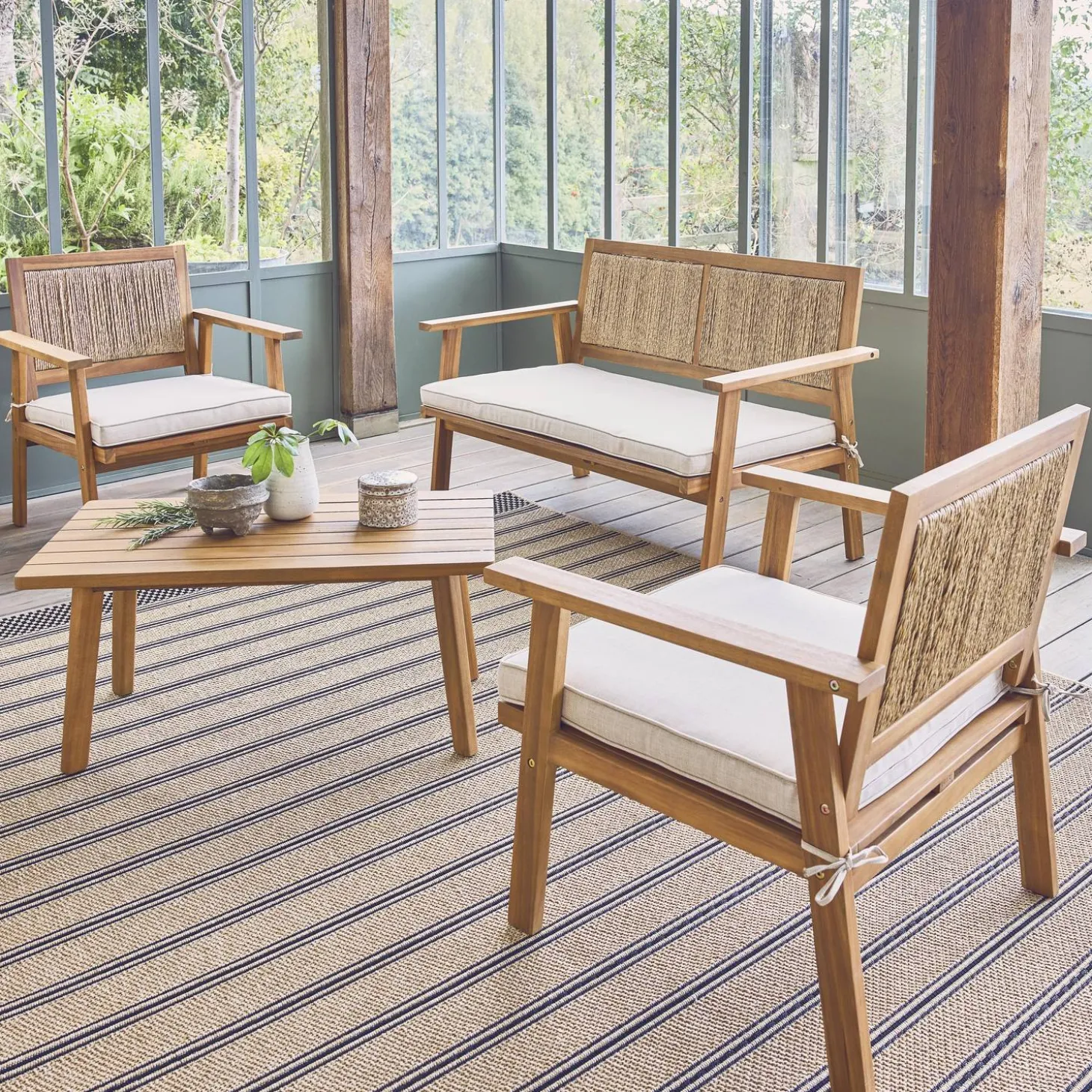 Tuinset van hout en verticale rotan, 4 personen