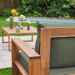 Tuinset van hout voor 5 personen
