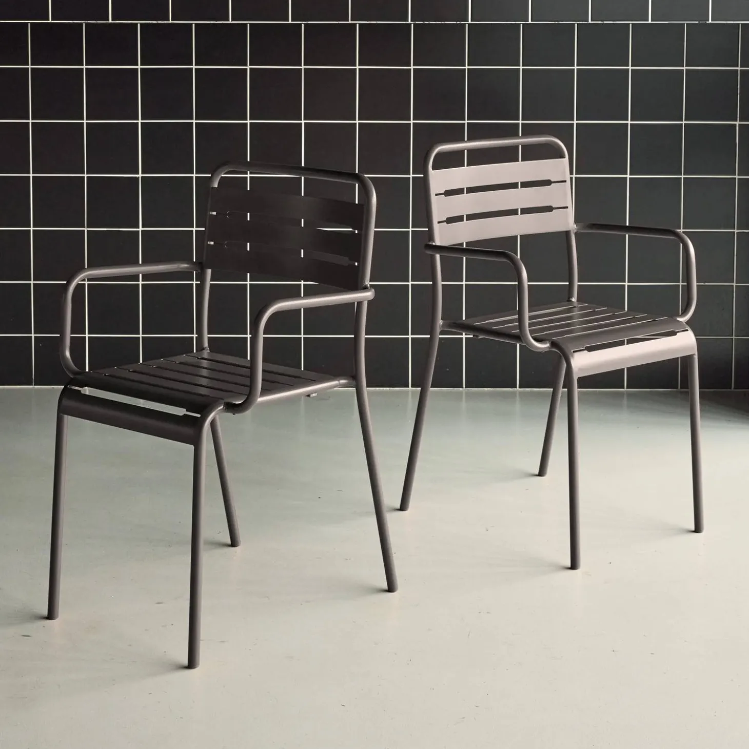 Tuinstoelen metaal met armleuning (set van 2)
