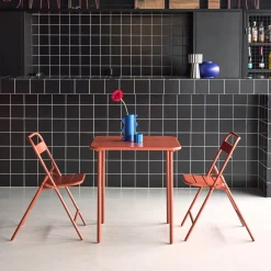 Tuintafel met 2 opklapbare stoelen metaal