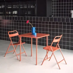 Tuintafel met 2 opklapbare stoelen metaal