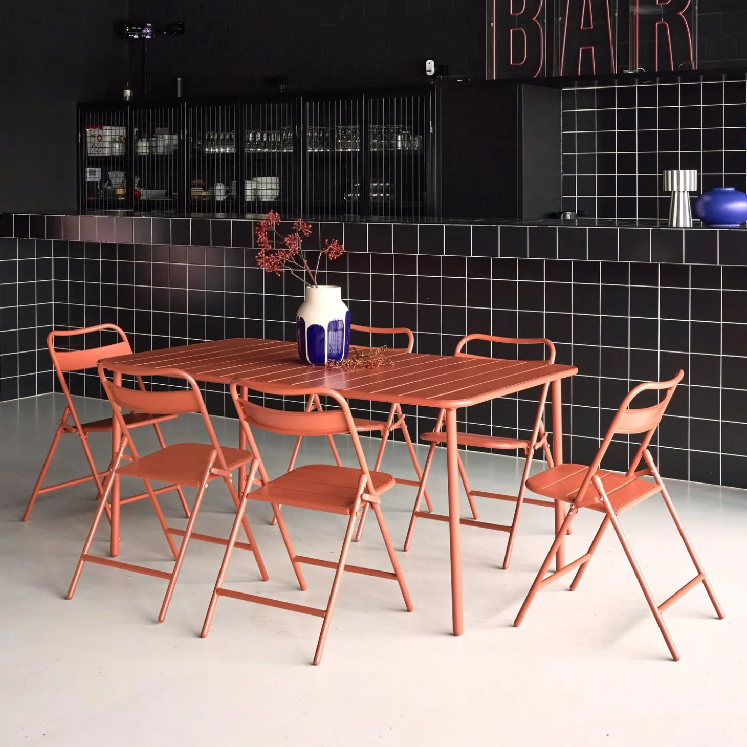 Tuintafel met 6 opklapbare stoelen metaal