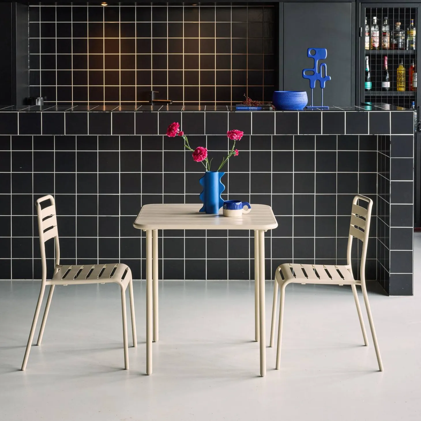 Tuintafel met 2 stoelen