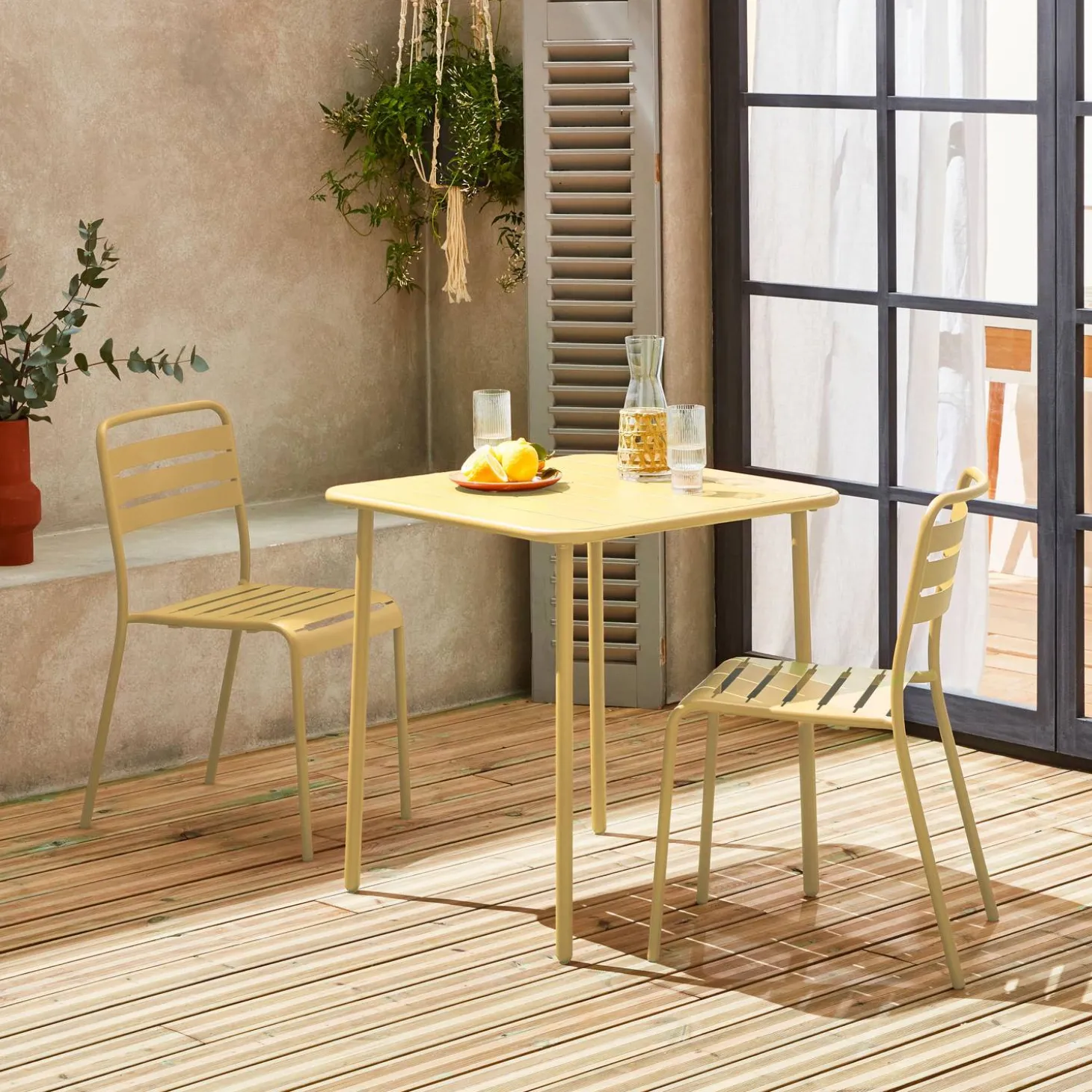 Tuintafel met 2 stoelen