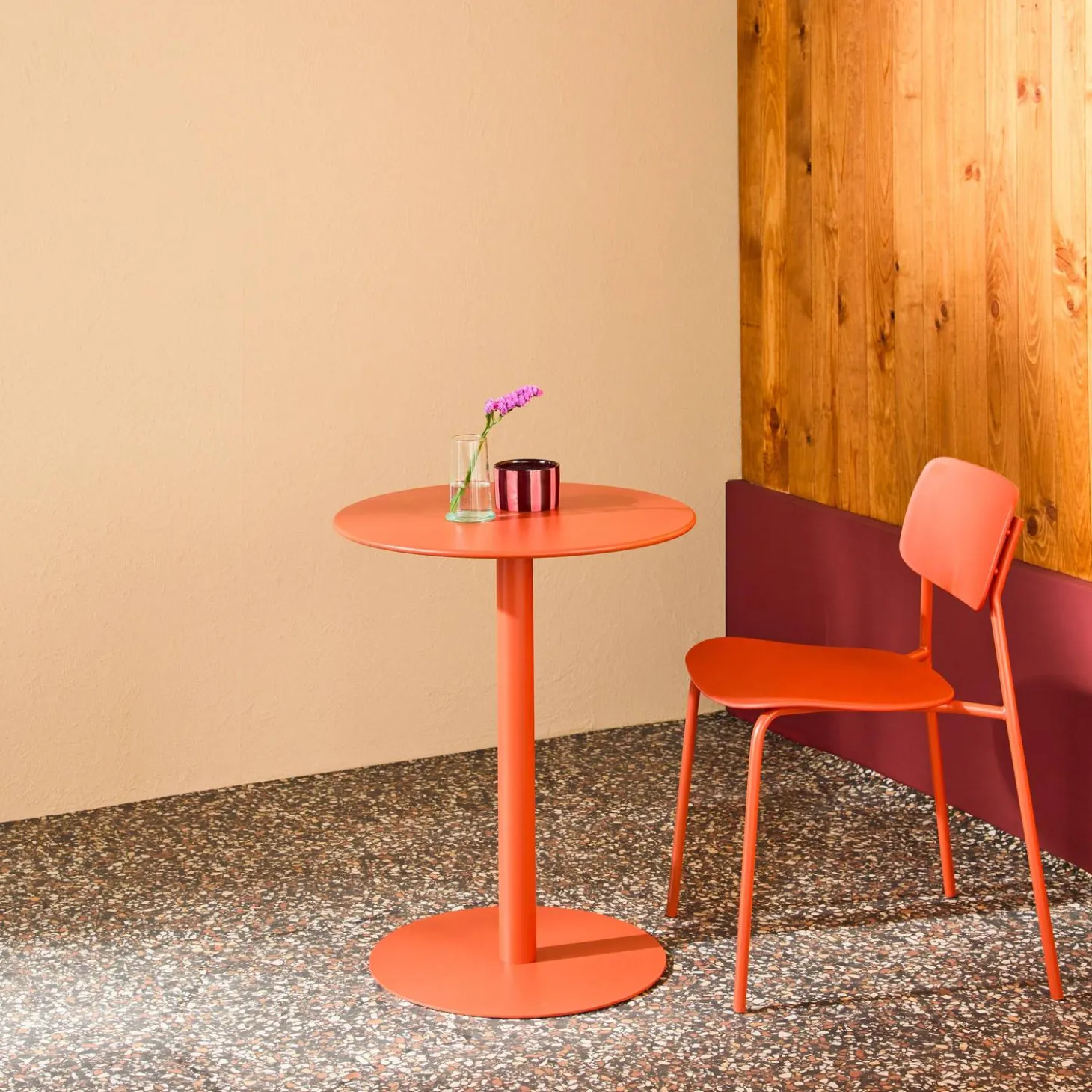 Tuintafel 2-persoons rond bistro van staal