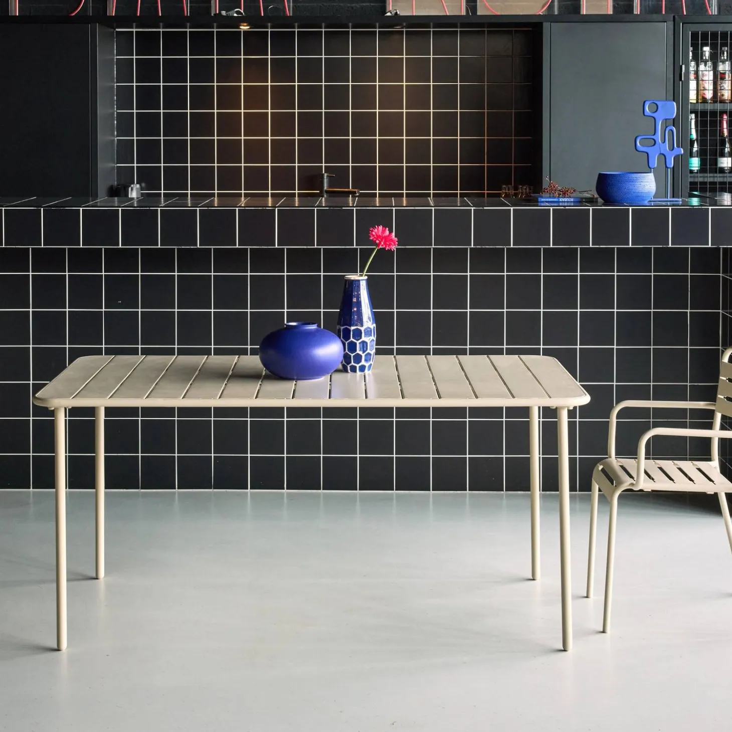 Tuintafel 6-8 plaatsen metaal