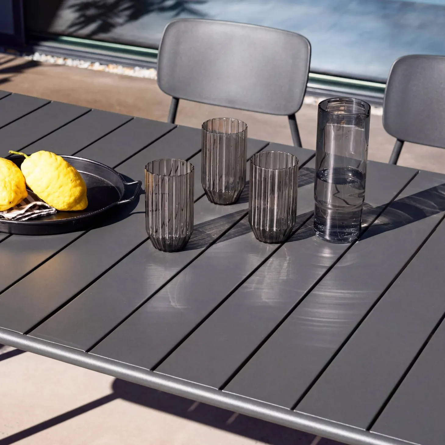 Tuintafel + 6 stoelen metaal