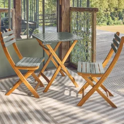 Tuintafel van hout met 2 opklapbare stoelen