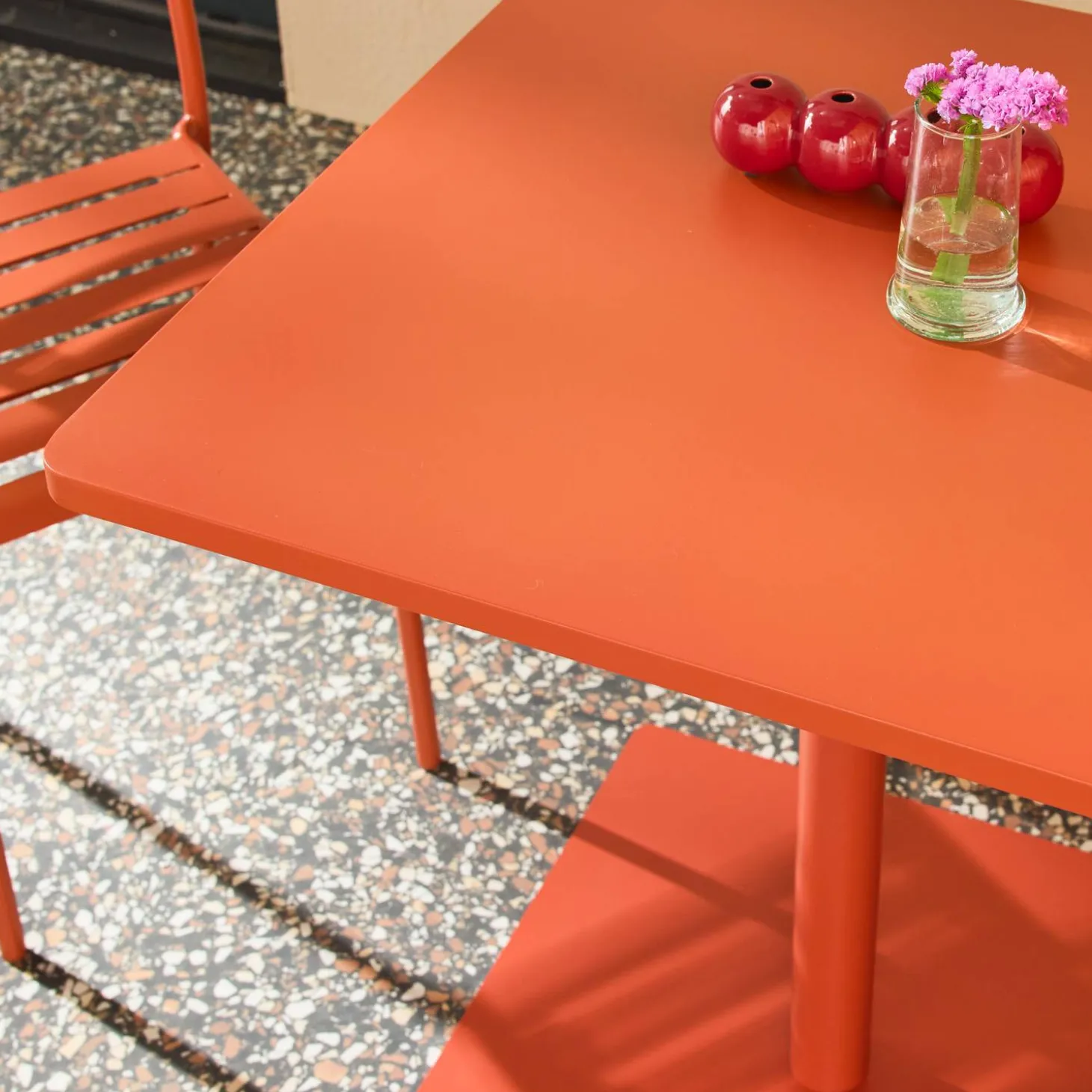 Tuintafel vierkant bistro van staal + 2 stoelen