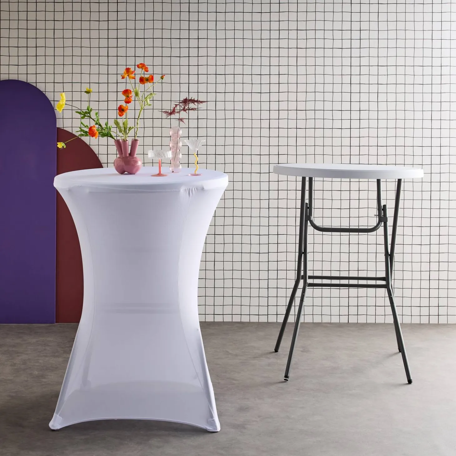 Twee opvouwbare statafels Ø80cm + met hoes - Gala