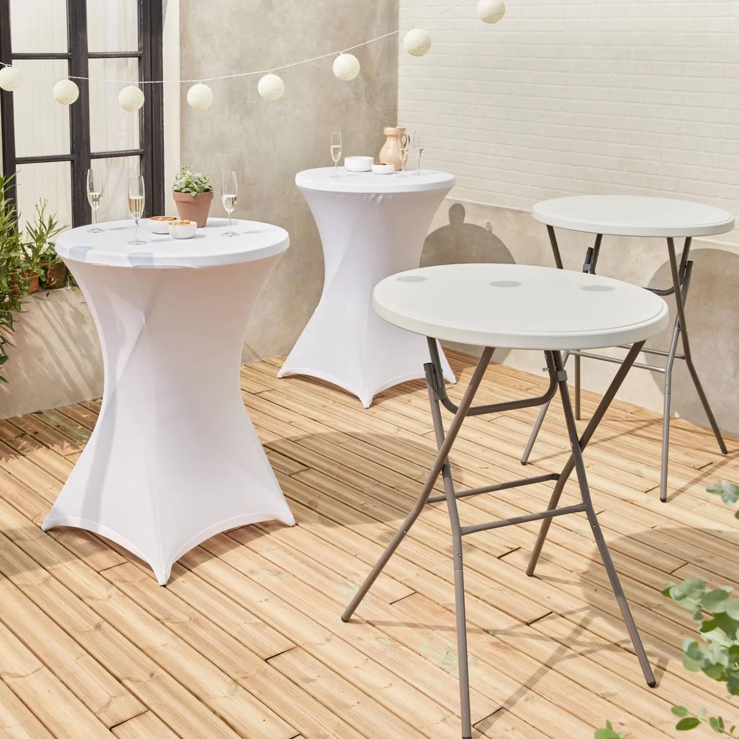 Twee opvouwbare statafels Ø80cm + met hoes - Gala