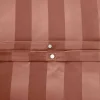 Tweepersoons polyester satijn-effect beddengoed met fijne strepen rood