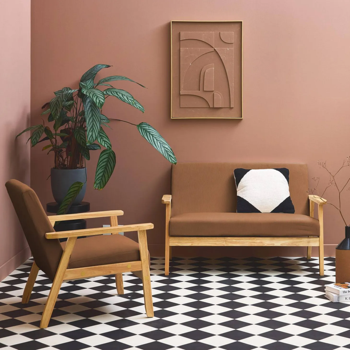 Tweezits bankje en fauteuil van hout met corduroy zitting