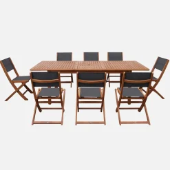 Uitschuifbare tuintafel van hout met 8 stoelen