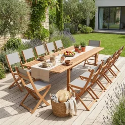 Uitschuifbare tuintafel van hout met 12 stoelen