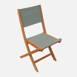 Uitschuifbare tuintafel van hout met 8 stoelen