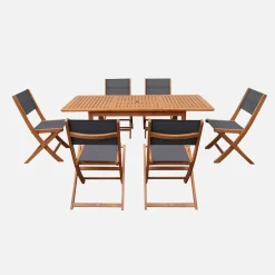 Uitschuifbare tuintafel van hout + 6 stoelen