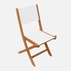 Uitschuifbare tuintafel van hout met 8 stoelen