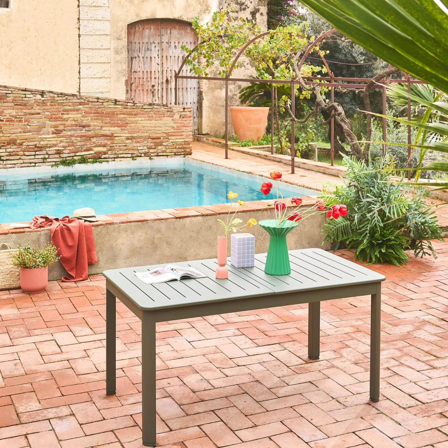 Uitschuifbare tuintafel van aluminium, 6 plaatsen