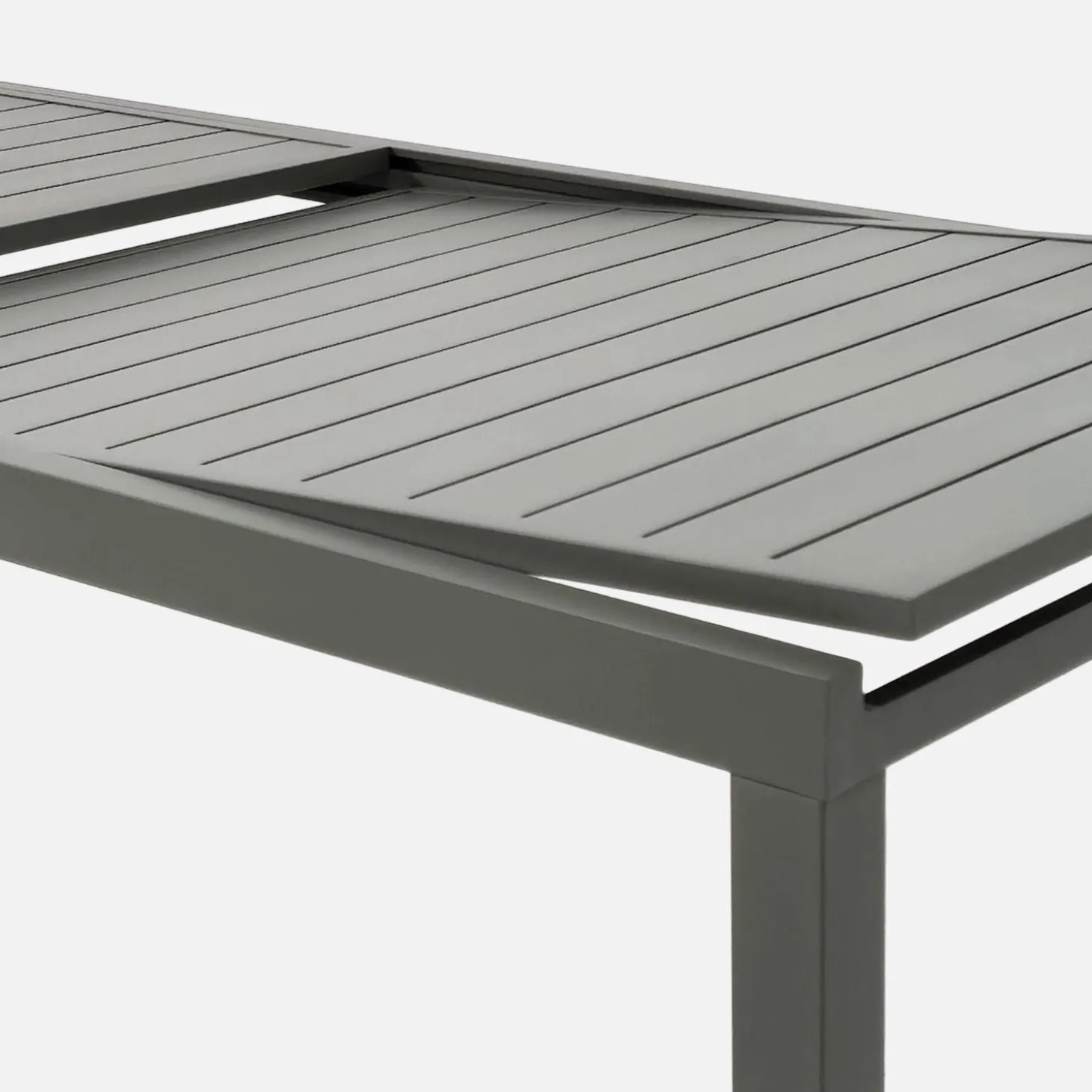 Verlengbare tuintafel met 10 stoelen van aluminium en textileen