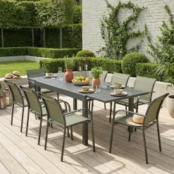 Verlengbare tuintafel met 8 stoelen van aluminium en textileen