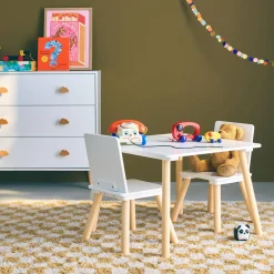Vierkante kindertafel grenenhout 2 stoelen