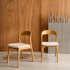 Vintage stoelen van rubberhout en stof (set van 2)