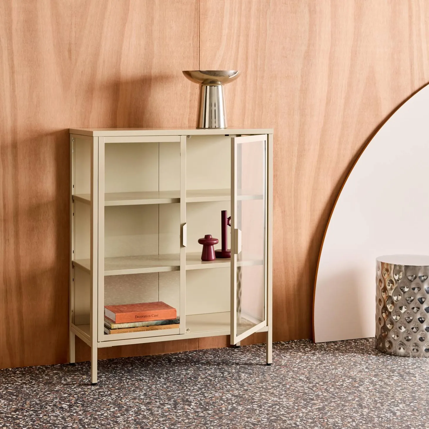 Vitrinekastje gehard glas en staal 2 deuren 80cm